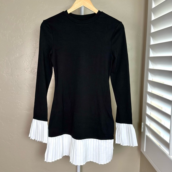 SOLD - Picture 6 of 11